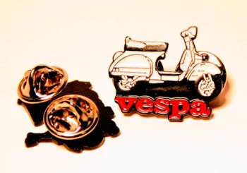 VESPA SCOOTER PIN