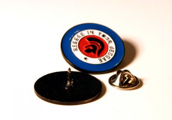 REGGAE IN YOUR JEGGAE PIN