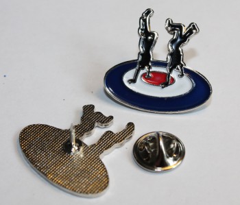 TARGET SOUL DANCERS PIN