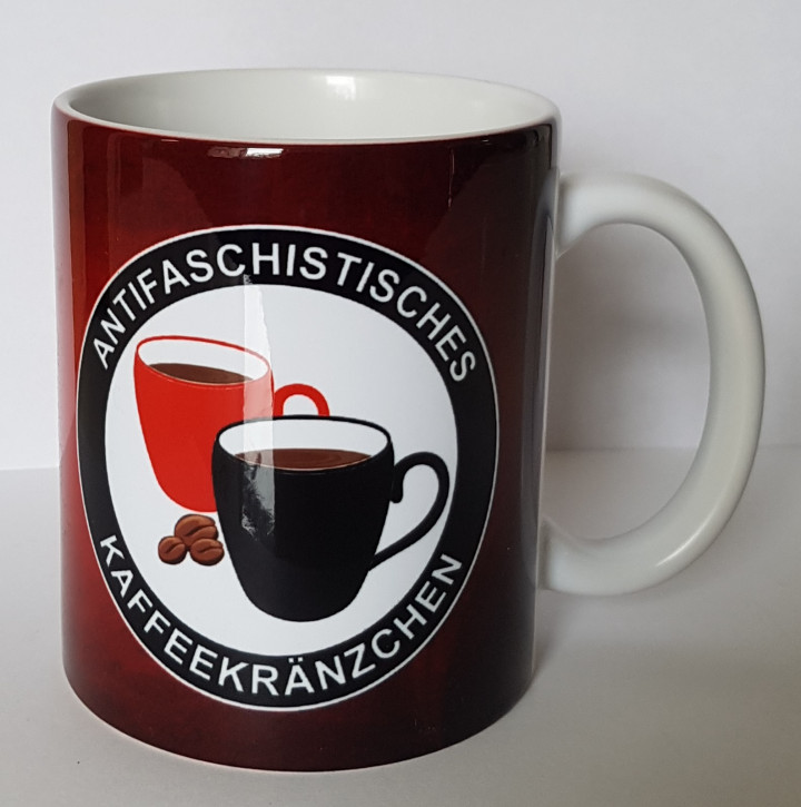 ANTIFASCHISTISCHES KAFFEEKRÄNZCHEN KAFFEEBECHER
