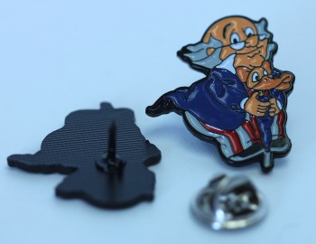 DR.SNUGGLES PIN